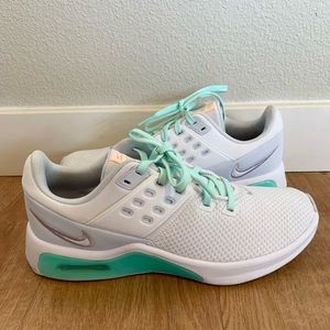 Nike Air Max Bella TR 4 Women’s Training Shoes